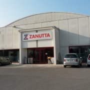 Punto vendita Zanutta di Vittorio Veneto - Arredobagno, edilizia e ferramenta