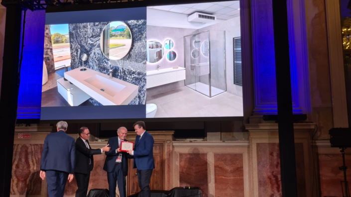 Vincenzo bagno premio Confindustria Ceramica Distributor Award 2021!